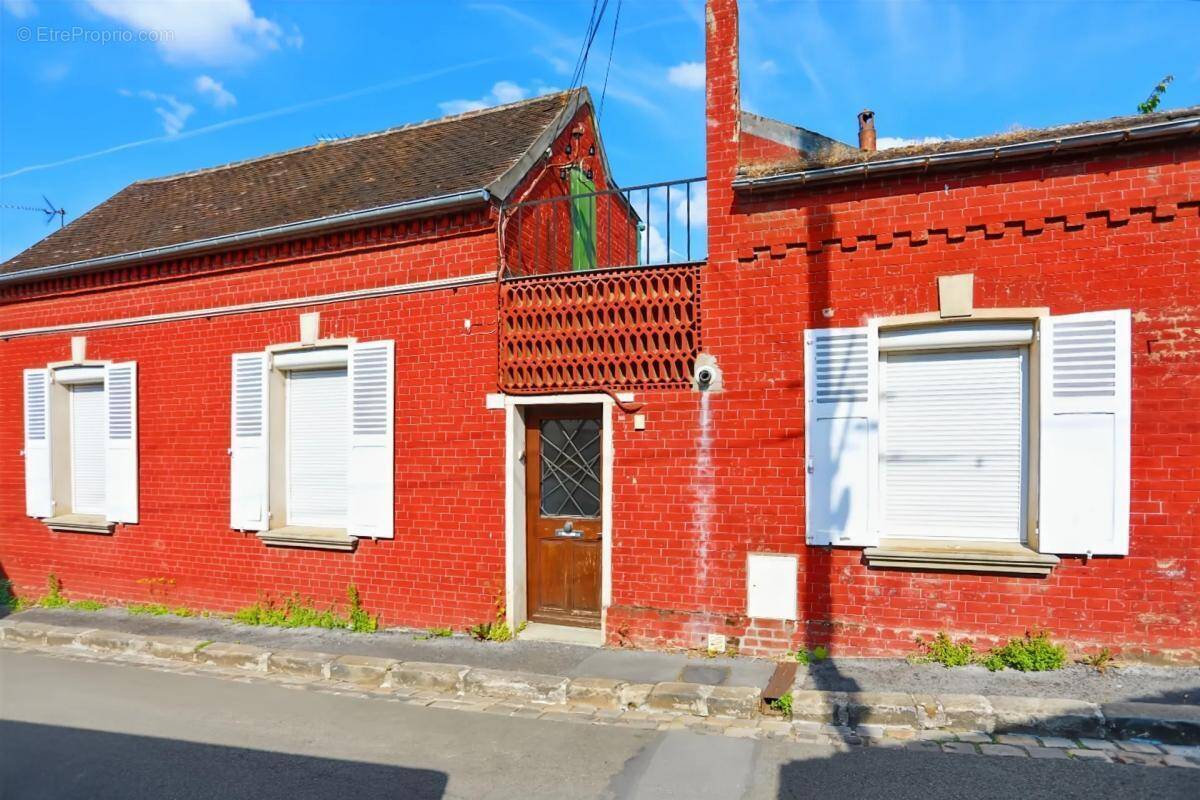 Maison à BEAUVAIS