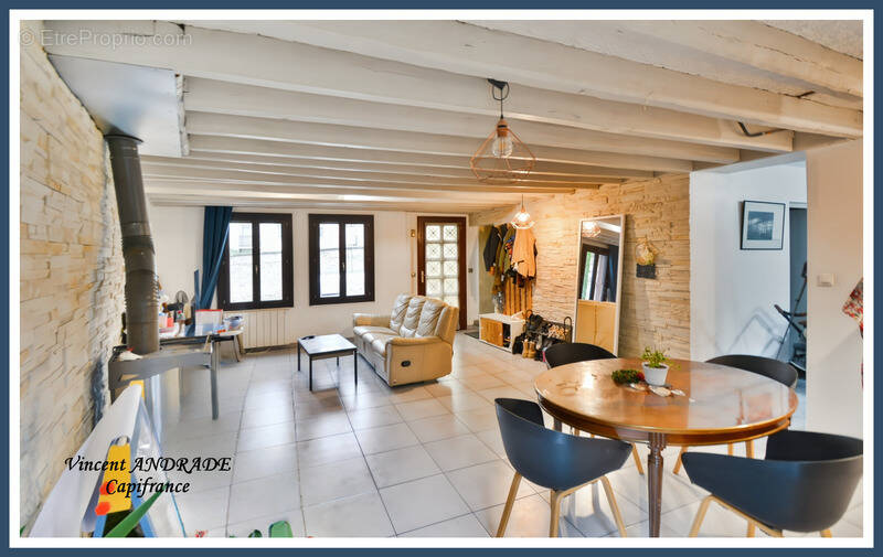 Maison à ETAMPES