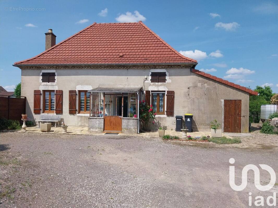 Photo 1 - Maison à GERGY