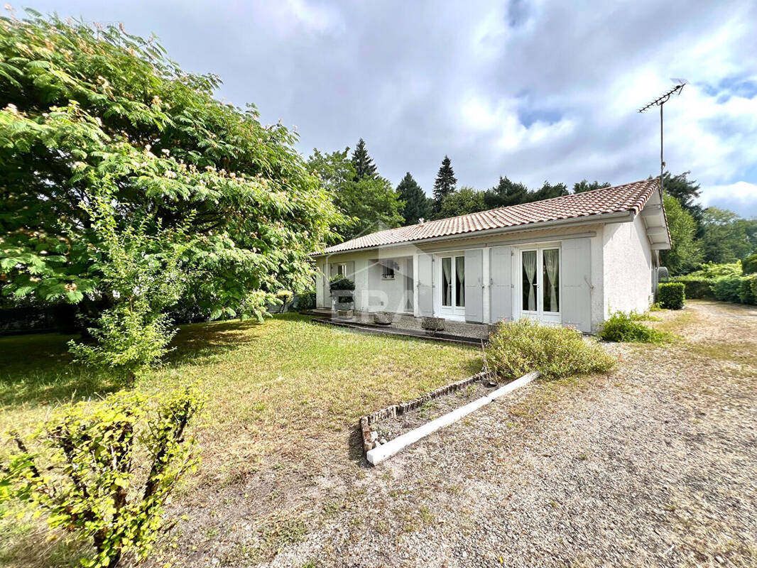 Maison à HOSTENS