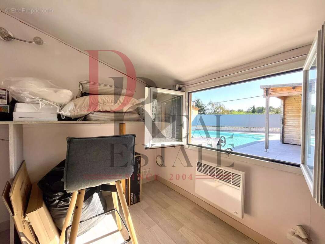 Appartement à VENCE