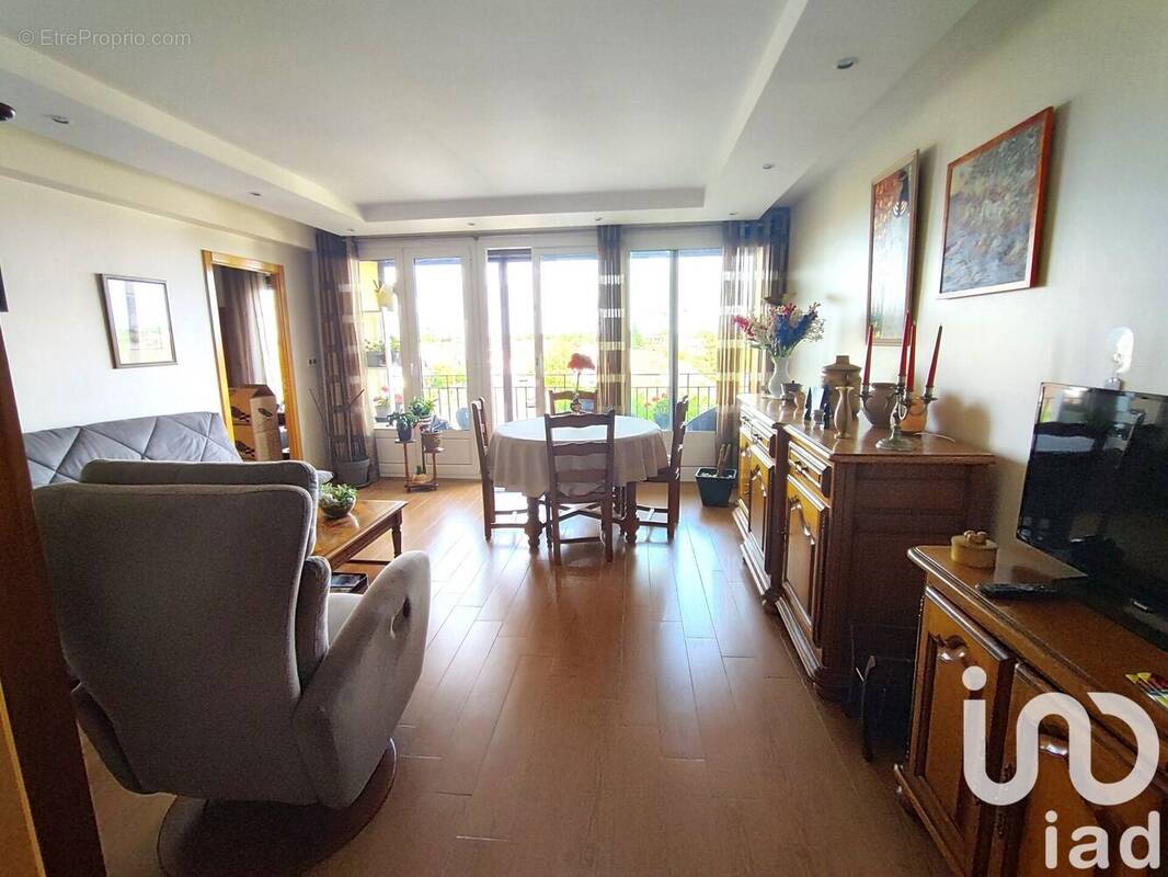 Photo 1 - Appartement à LUISANT