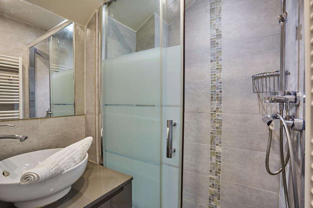 Appartement à PARIS-6E