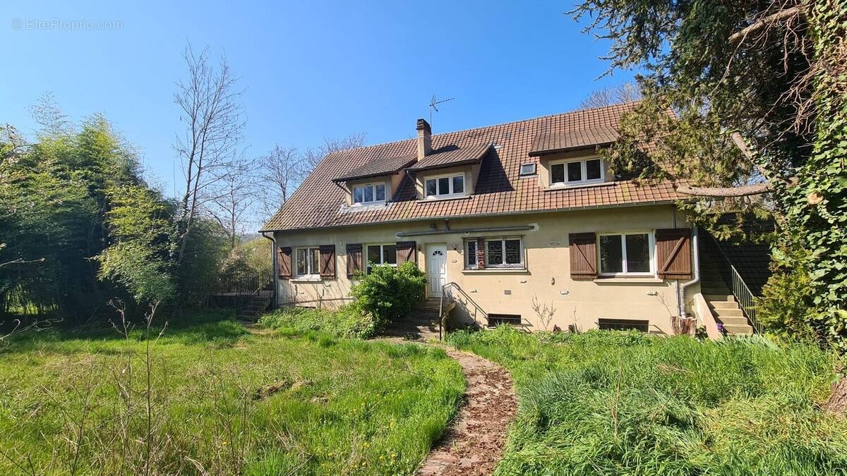 Maison à MAREIL-SUR-MAULDRE
