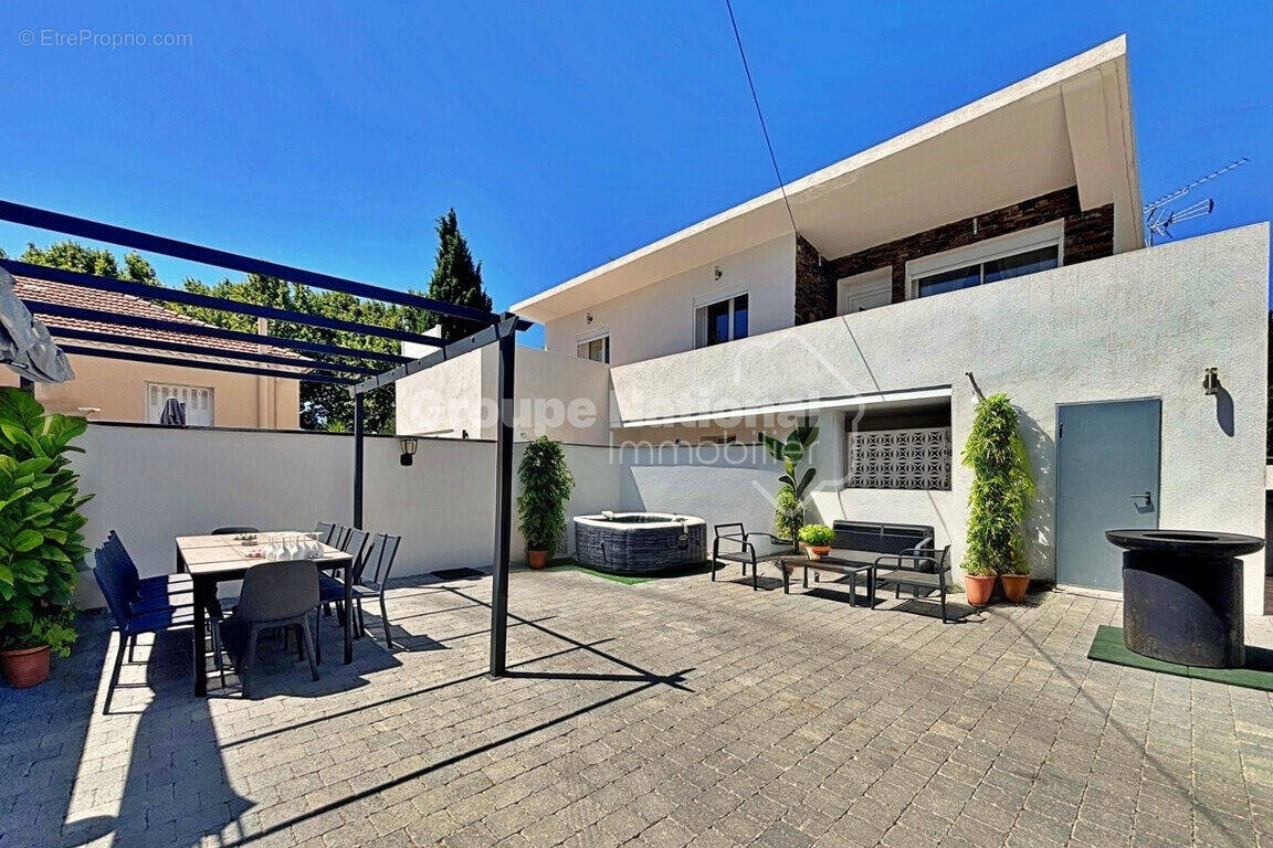 Appartement à MARIGNANE