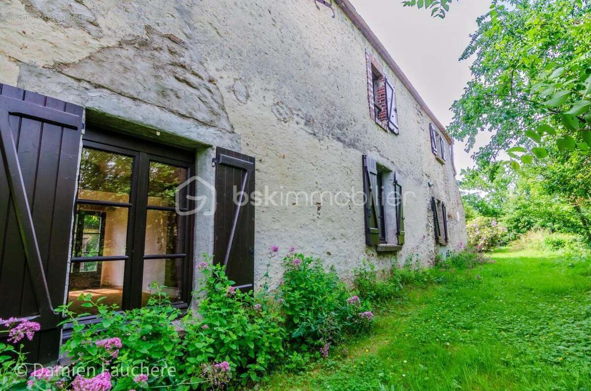 Maison à AUNEAU