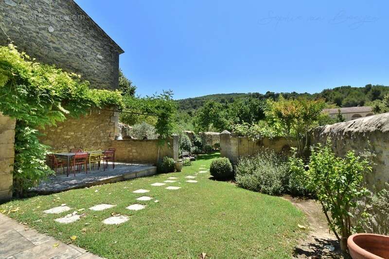 Maison à LOURMARIN