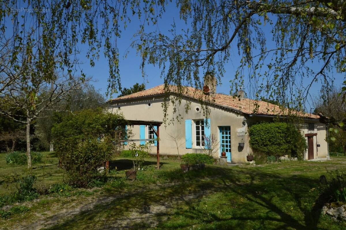 Maison à DURAS