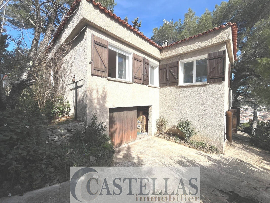 Maison à CARNOUX-EN-PROVENCE