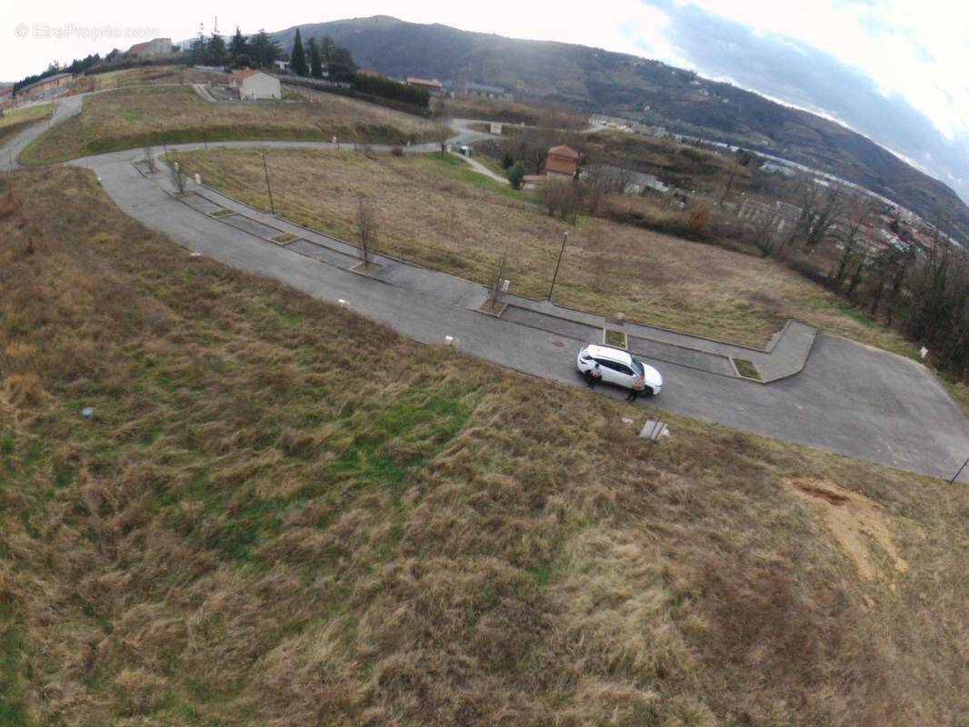 Terrain à SAINT-VALLIER
