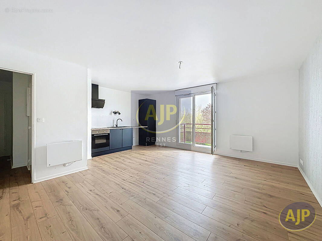 Appartement à CHARTRES-DE-BRETAGNE