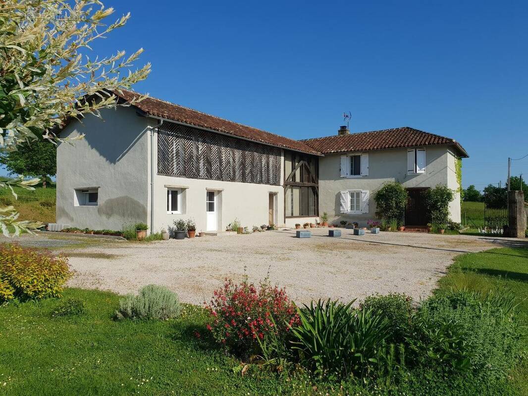 F1s - Maison à MIELAN