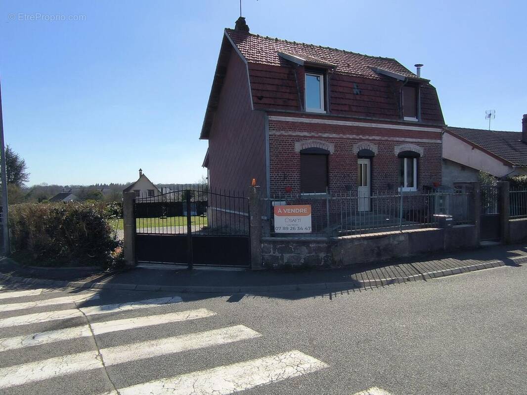 Photo 1 - Maison à SERQUEUX