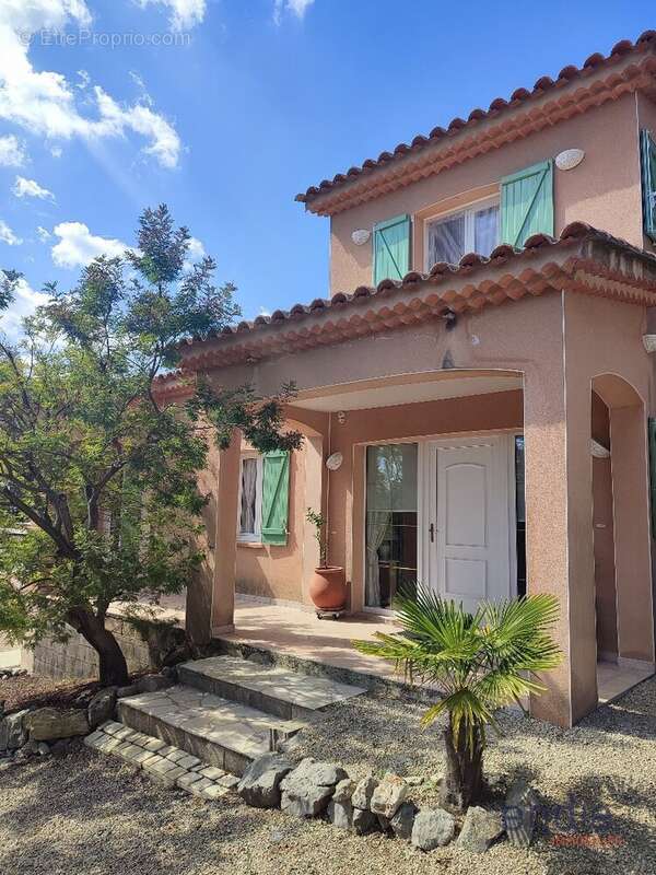 Maison à LORGUES