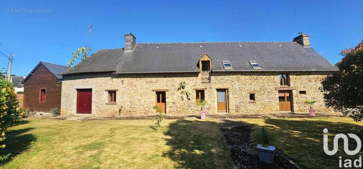 Photo 1 - Maison à SAINT-BRICE-EN-COGLES