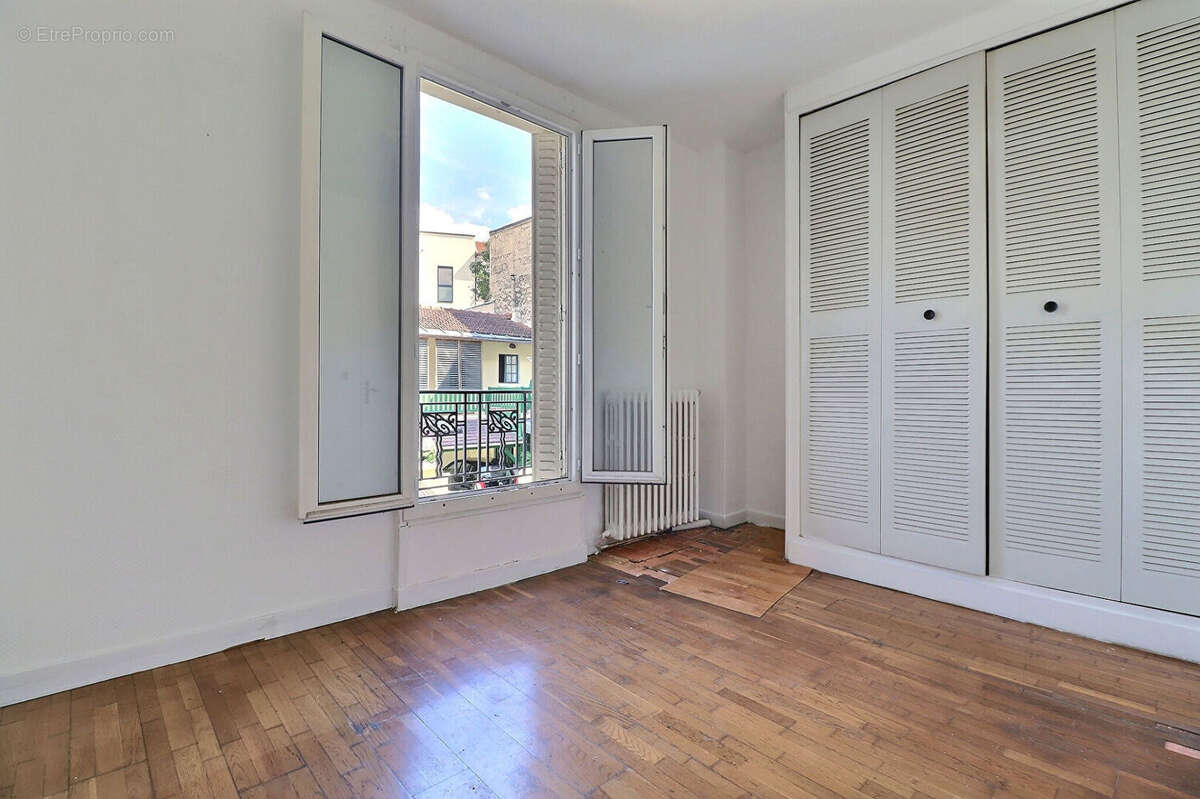 Appartement à AUBERVILLIERS
