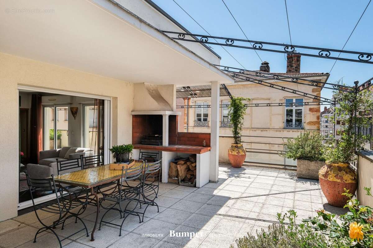 Appartement à LYON-7E