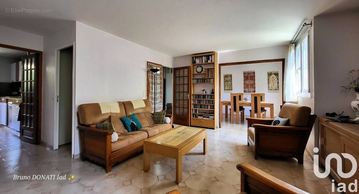 Photo 1 - Appartement à GENNEVILLIERS