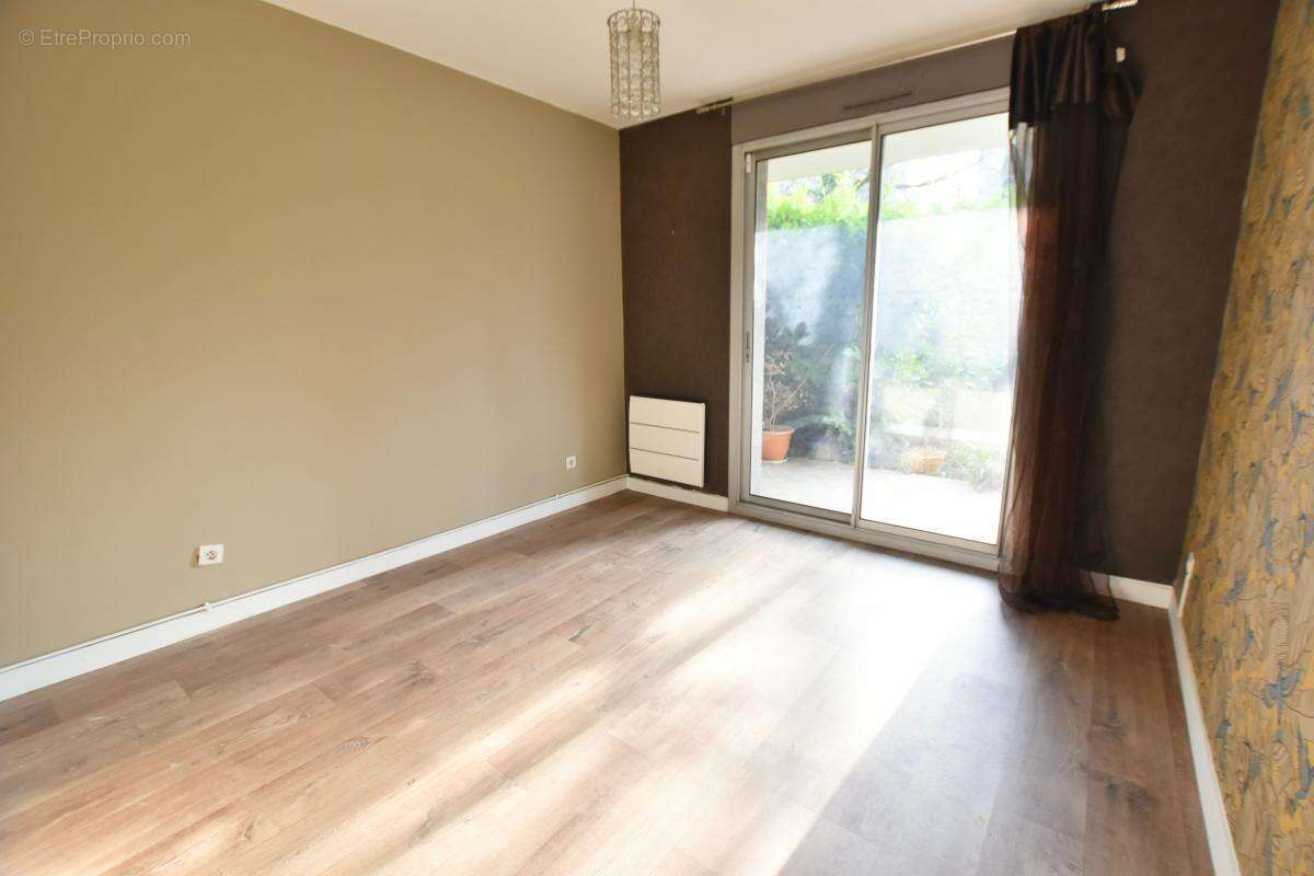 Appartement à TASSIN-LA-DEMI-LUNE