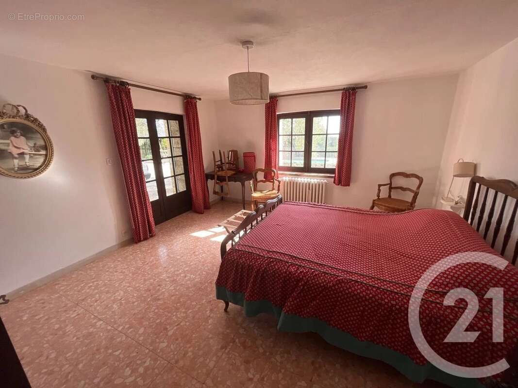 Maison à LE ROURET