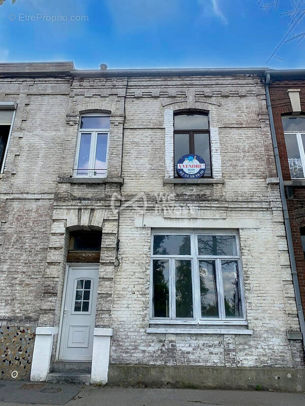Maison à HIRSON