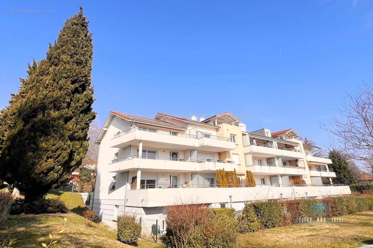 Appartement à SAINT-ISMIER