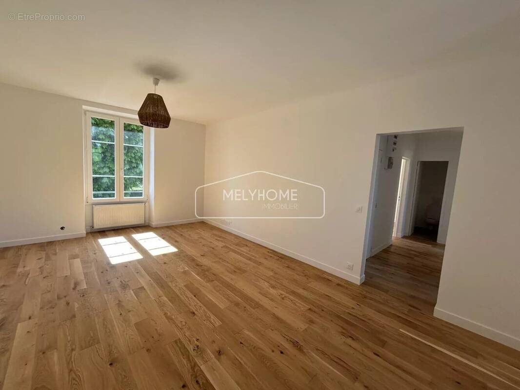 Appartement à RAMBOUILLET