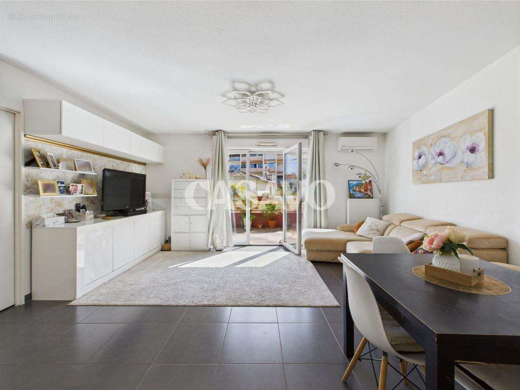 Appartement à ROQUEBRUNE-CAP-MARTIN