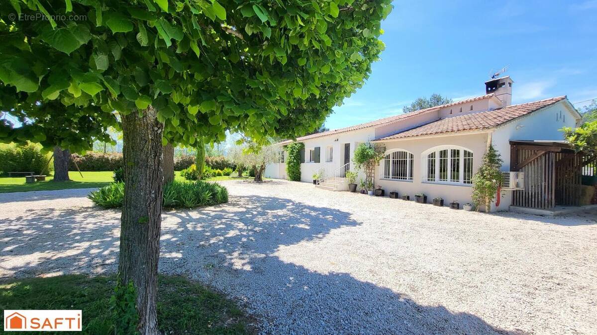 Photo 1 - Maison à LE BEAUSSET