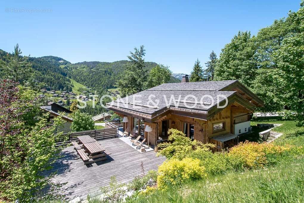 Maison à LA CLUSAZ
