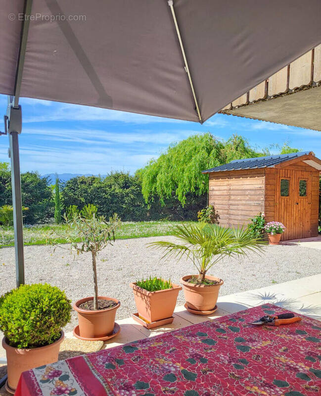 Appartement à ARCHAMPS