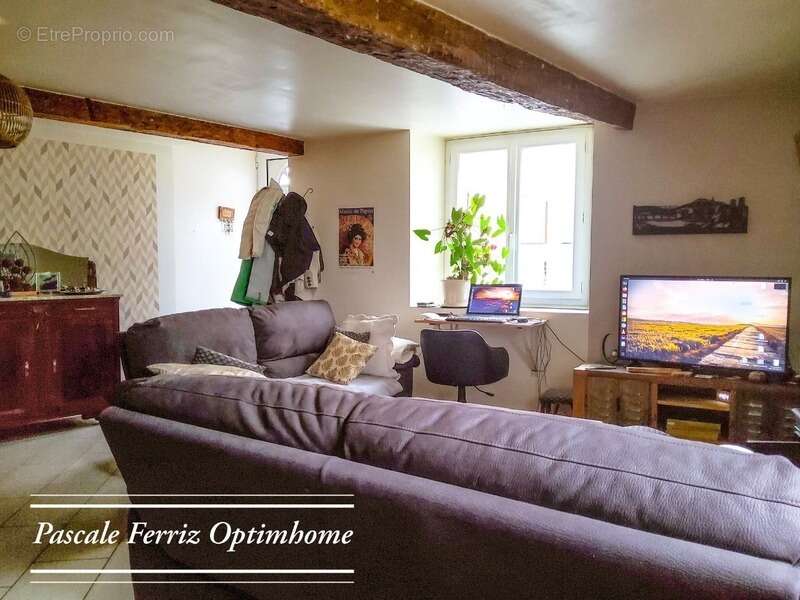Maison à SAINT-MARTORY