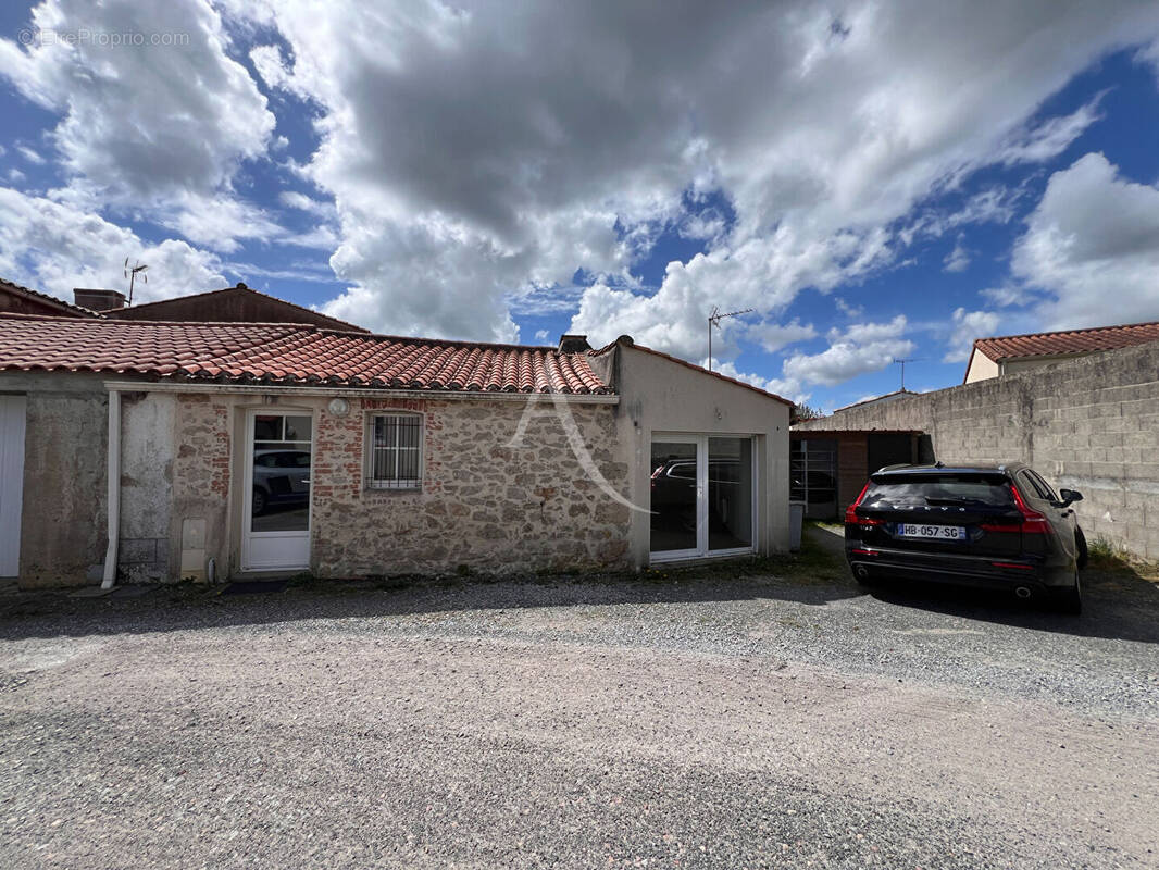 Maison à AIZENAY