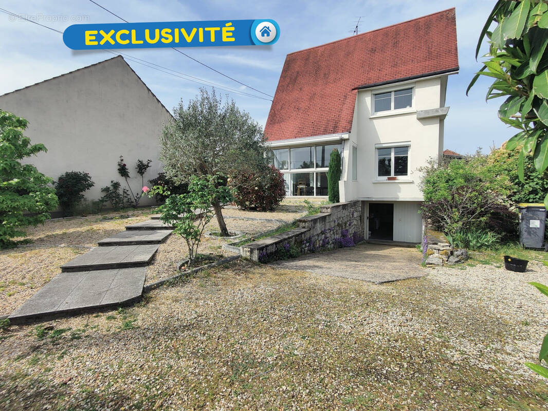 Maison à CHATEAUNEUF-SUR-LOIRE