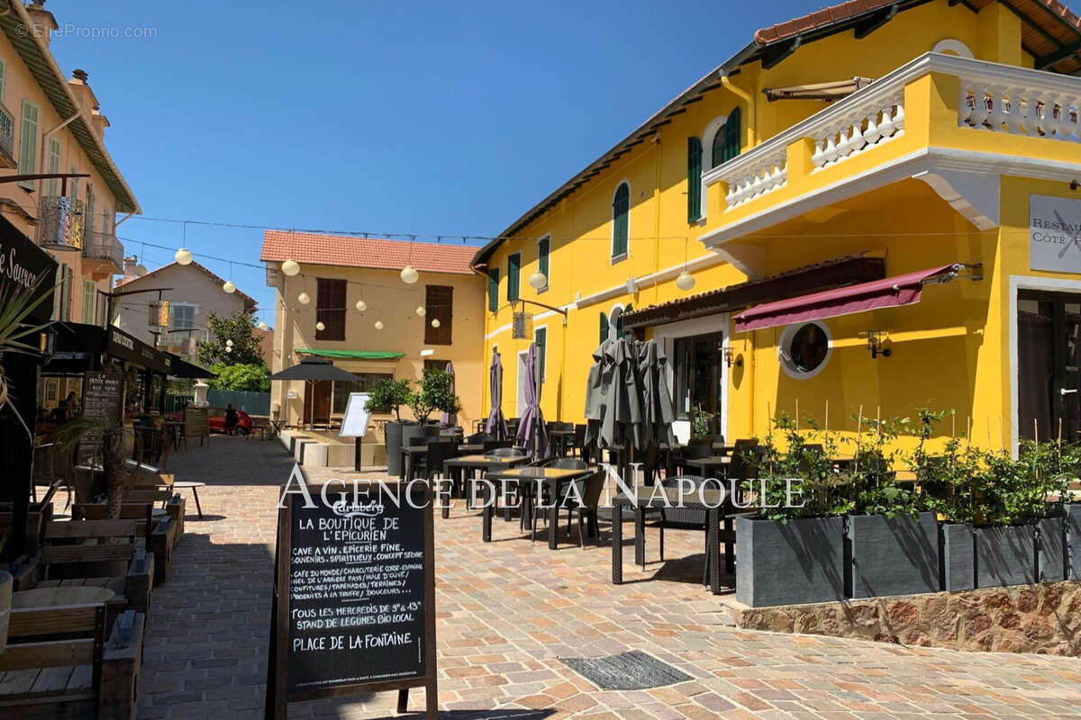 Appartement à MANDELIEU-LA-NAPOULE