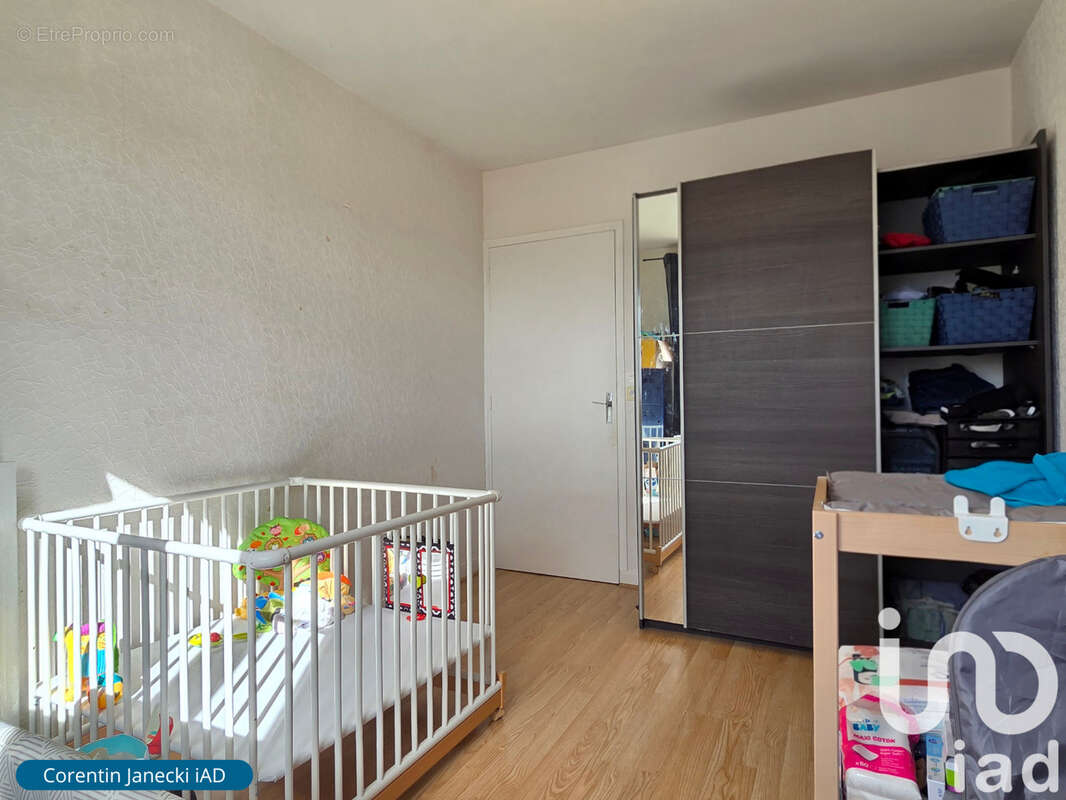 Photo 6 - Appartement à LA CHAPELLE-SAINT-LUC