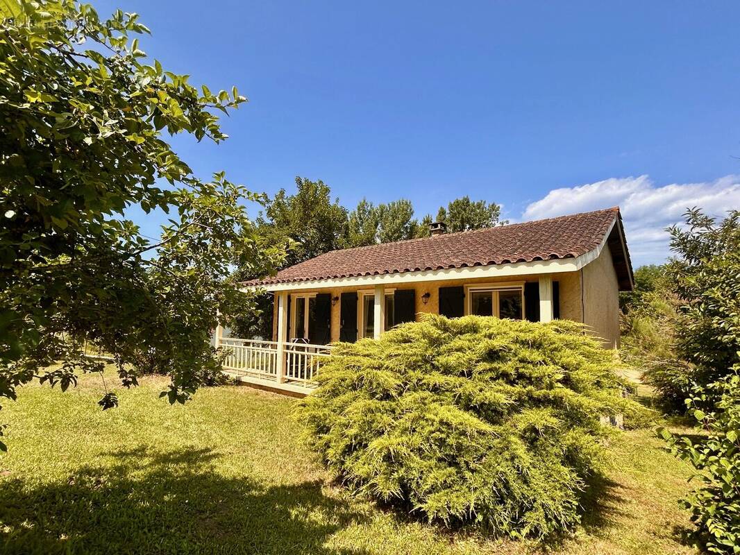 Maison à CASTELNAUD-LA-CHAPELLE