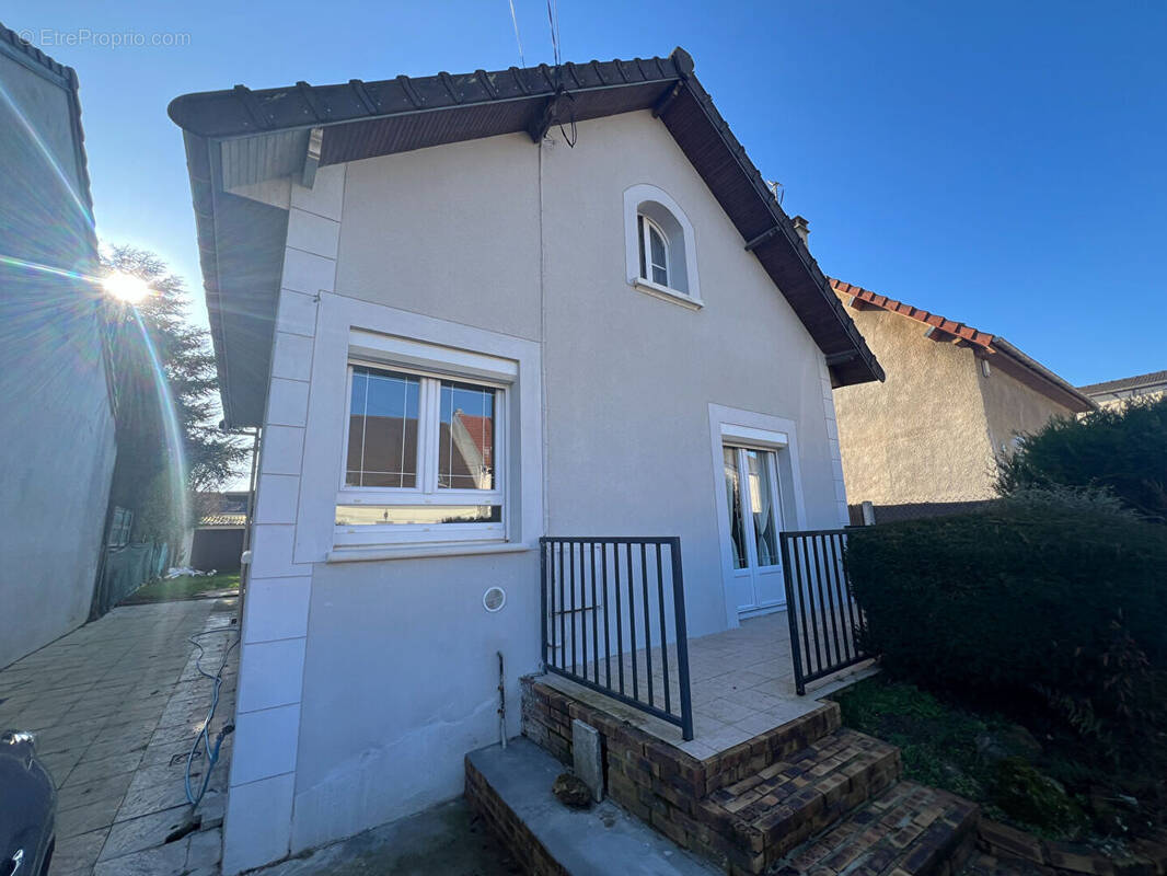 Maison à MITRY-MORY