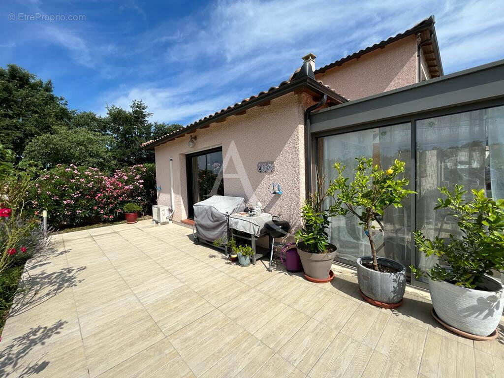 Maison à FRONTON
