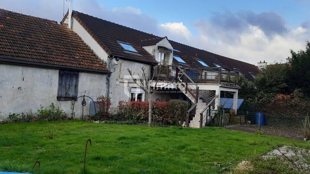 Maison à DAMPMART