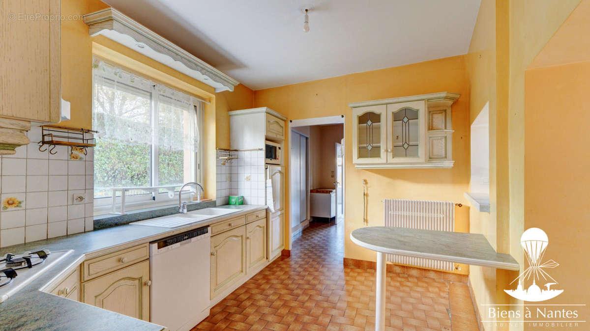 Maison à SAINT-JULIEN-DE-CONCELLES