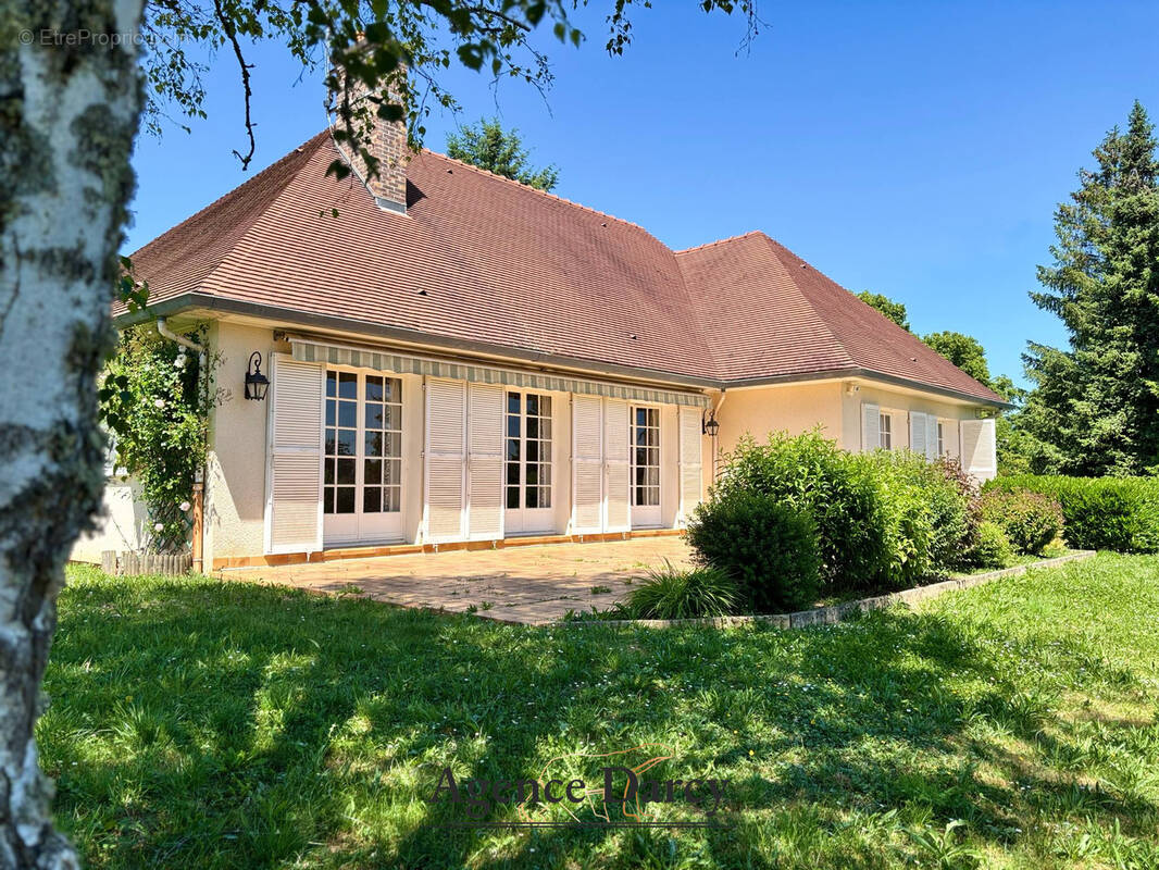 Maison à MESSIGNY-ET-VANTOUX