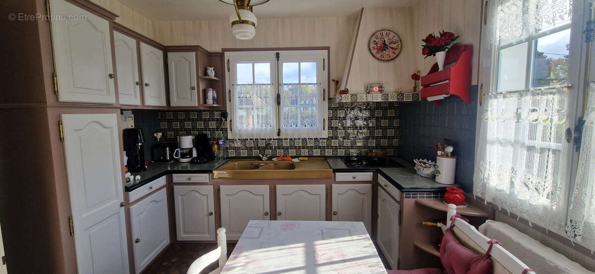 Maison à NEUFCHATEL-EN-BRAY