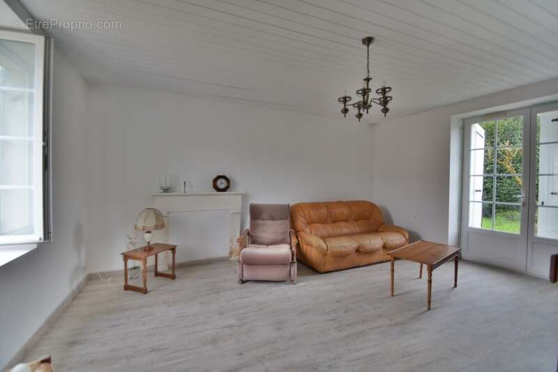 Maison à HIERSAC