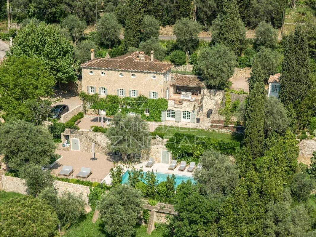 Maison à GRASSE