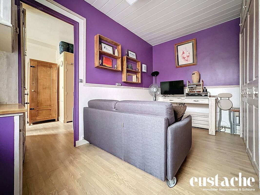 Appartement à PARIS-10E