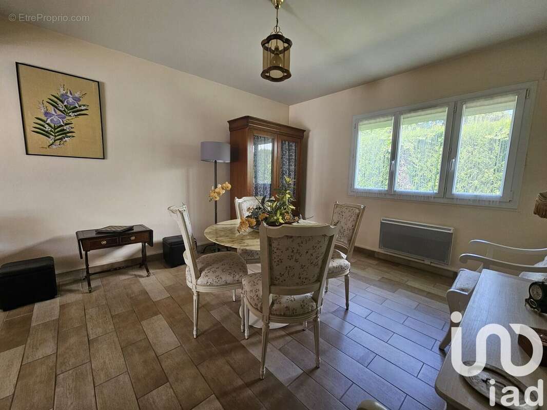 Photo 5 - Maison à LES ESSARTS-LE-ROI
