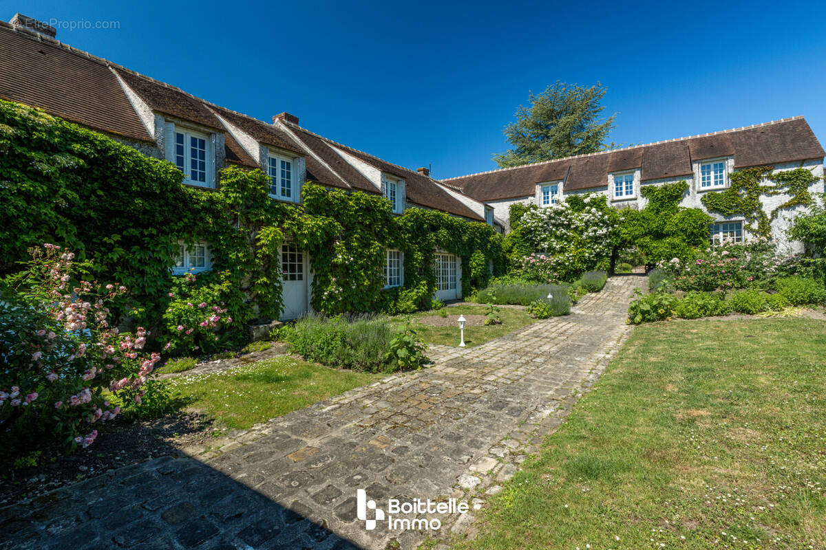 Maison à BARBIZON