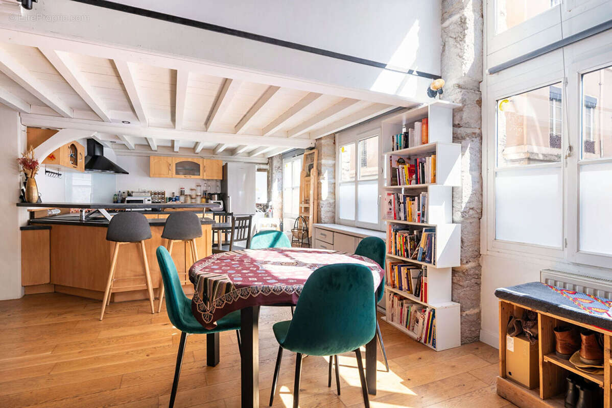 Appartement à LYON-1E