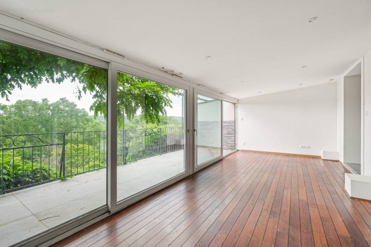 Appartement à VERNAISON